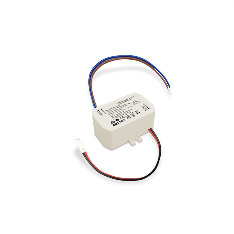 Zergatik da tamaina txikiko 8W korronte konstante Triac dimmable LED kontrolatzailea argiztapen sistema modernoetarako hobetsitako aukera bihurtzen