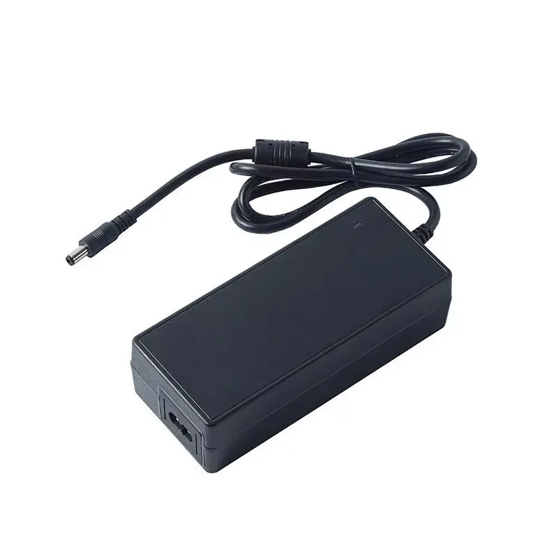 24V 2A Mahaigaineko AC DC elikadura-hornidura egokitzailea