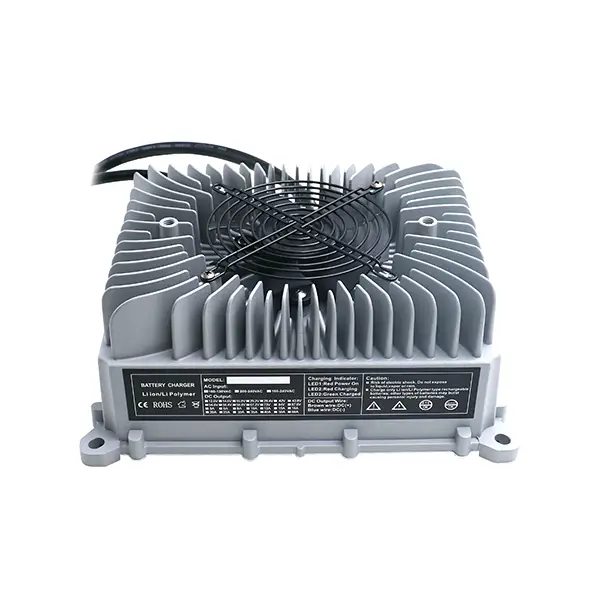 OBC 2000w Golf-kotxeentzako bateria-kargagailu eramangarria Tuv